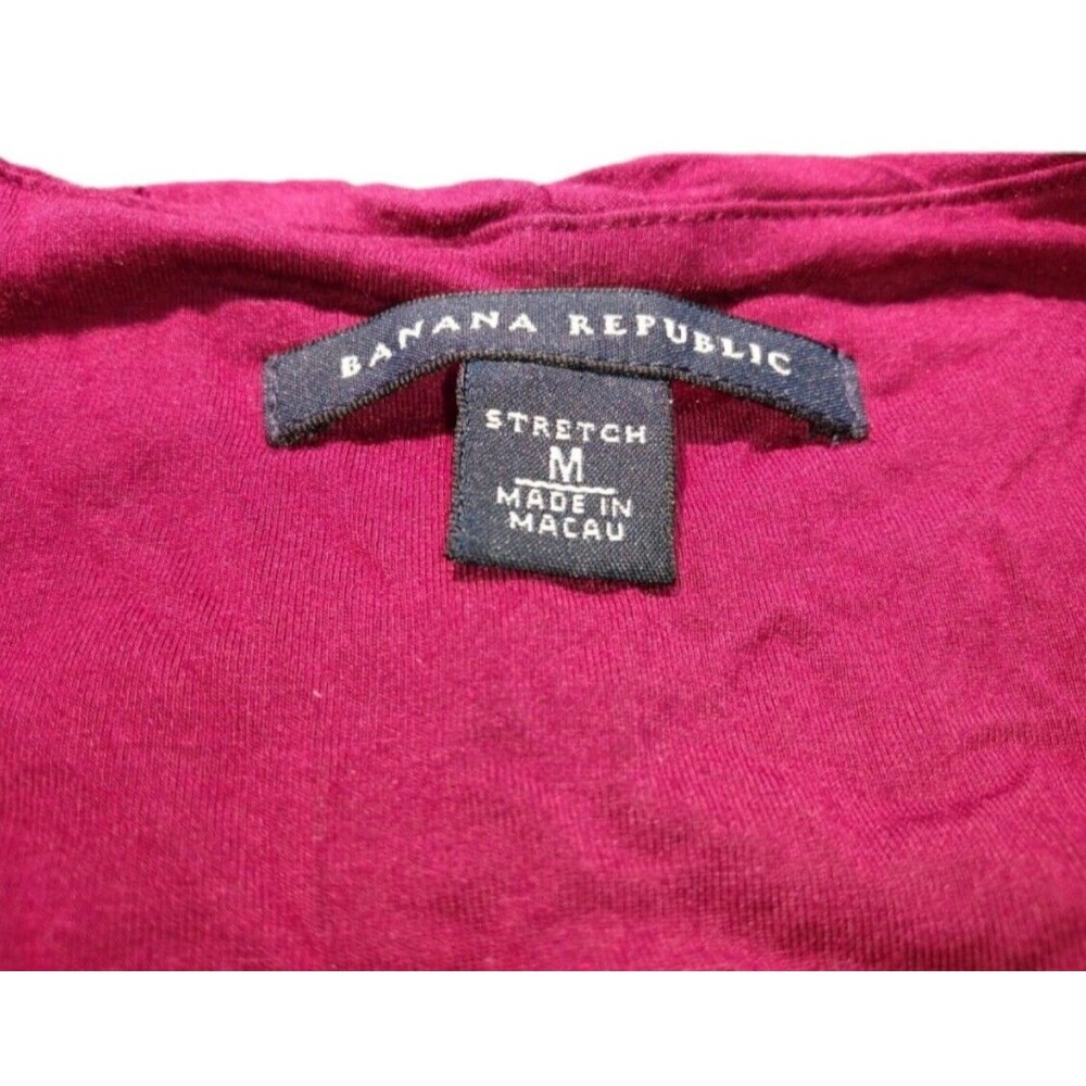 Banana Republic Woman Top Size M Purple Burgundy Sleeveless V Neck - Picture 4 of 4